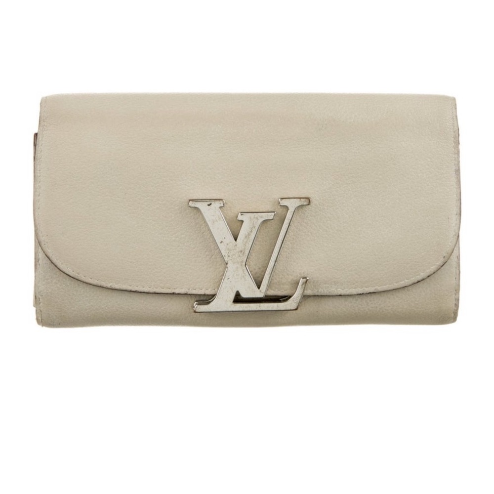 Louis Vuitton wallet (WOC)